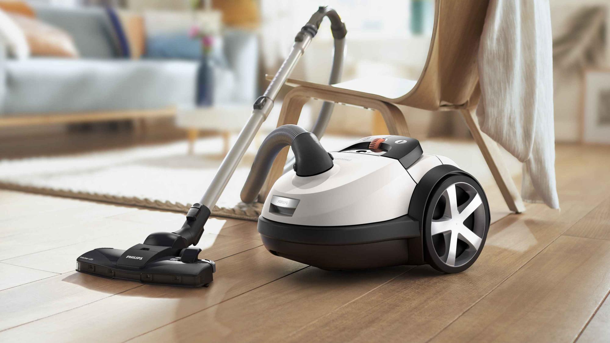 Philips Floor Care putekļsūcējs ar LED grīdas uzgali koka tīrīšanai. Nodrošina nevainojamas grīdas ar izcilu tīrīšanu un manevrētspēju.