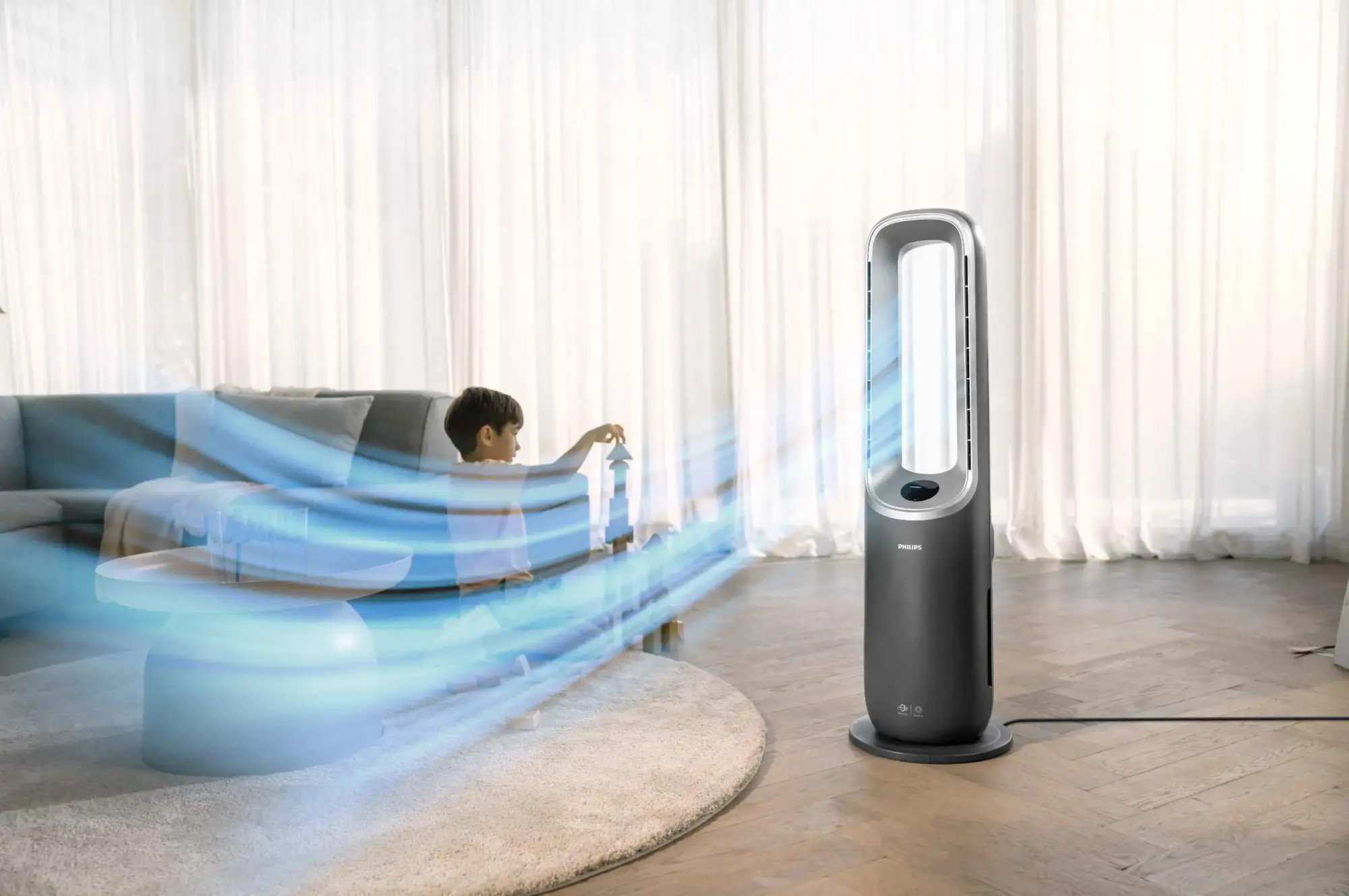 Philips daudzfunkcionālais Climate Care attīrītājs-ventilators apvieno gaisa attīrīšanu un dzesēšanu. Uzlabotā tehnoloģija nodrošina tīrāku gaisu un komfortablu dzīves telpu ikvienam.